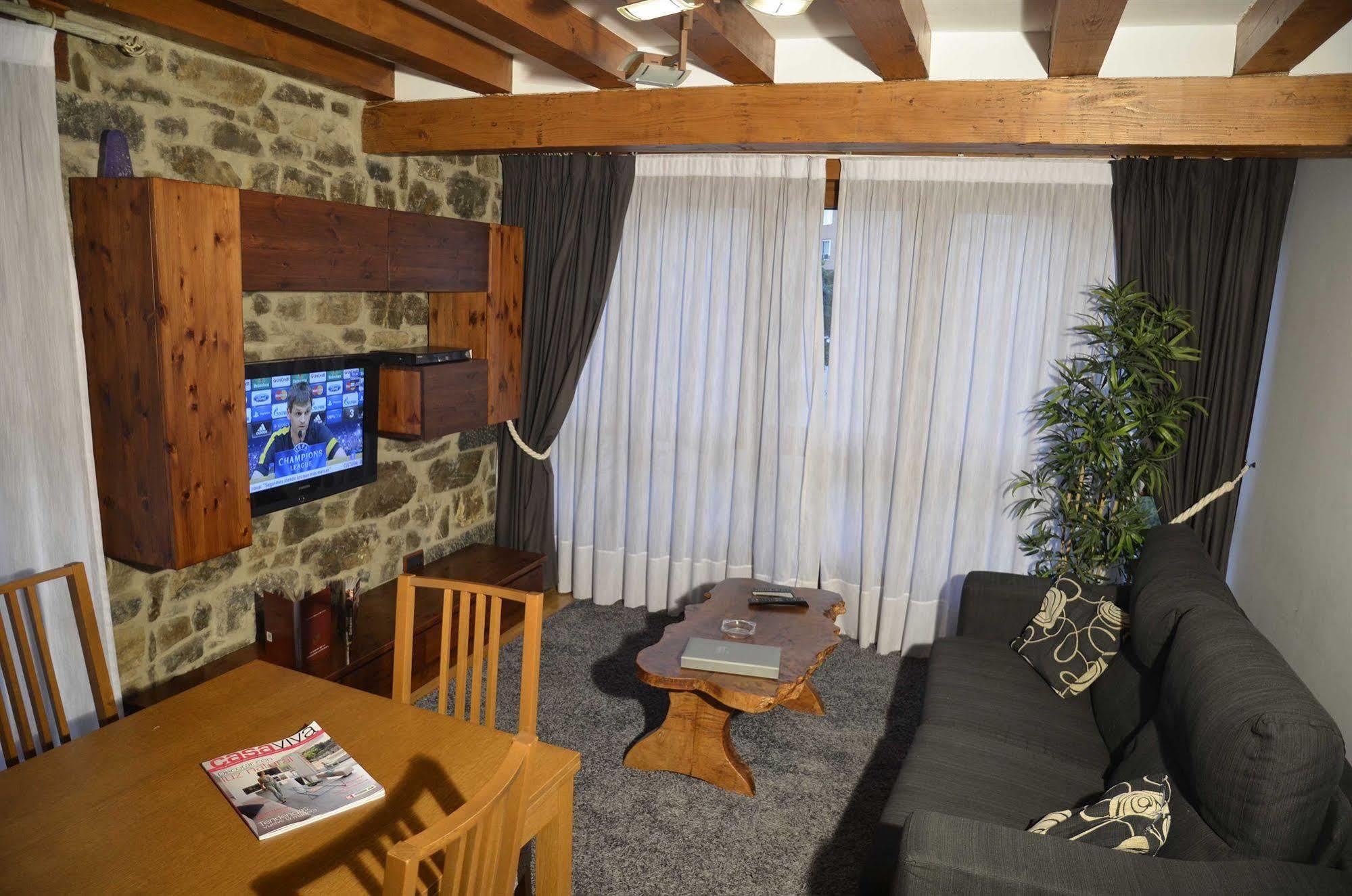 Apartamentos Spa Cantabria Infinita Cillorigo de Liebana Exterior photo